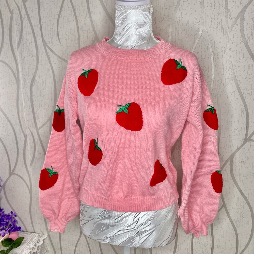 🎀🍓 Pink Knit Whimsical Strawberry Flounce Sleeve Sweater 🍓🎀 NWT - Picture 4 of 10